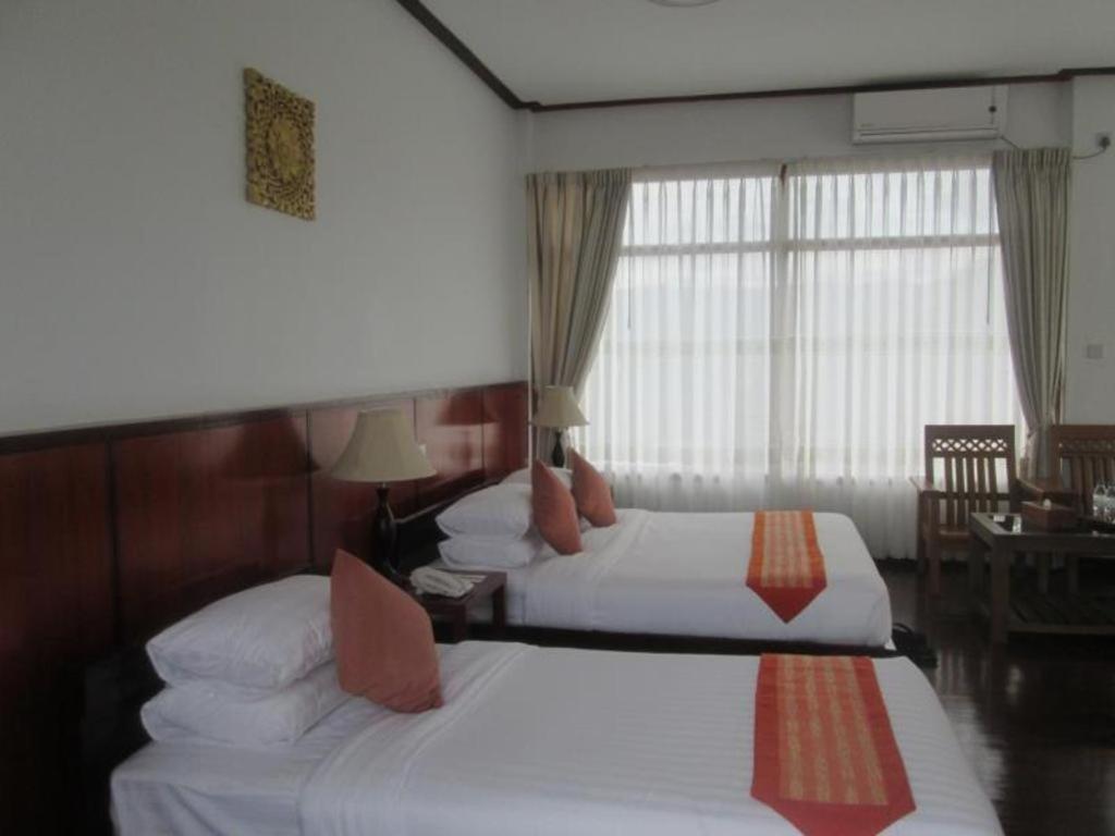 Hotel Maineli Nyaung Shwe Dış mekan fotoğraf