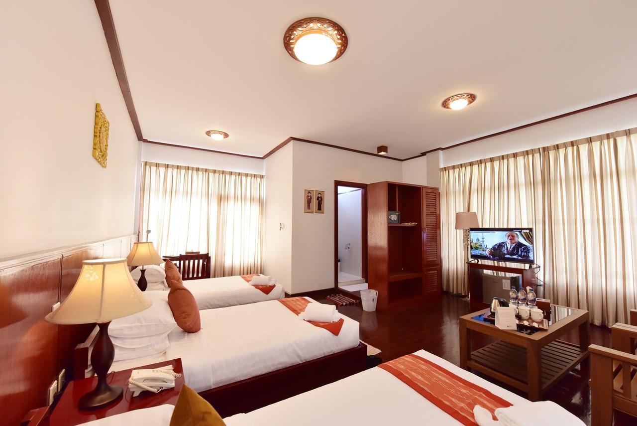 Hotel Maineli Nyaung Shwe Dış mekan fotoğraf