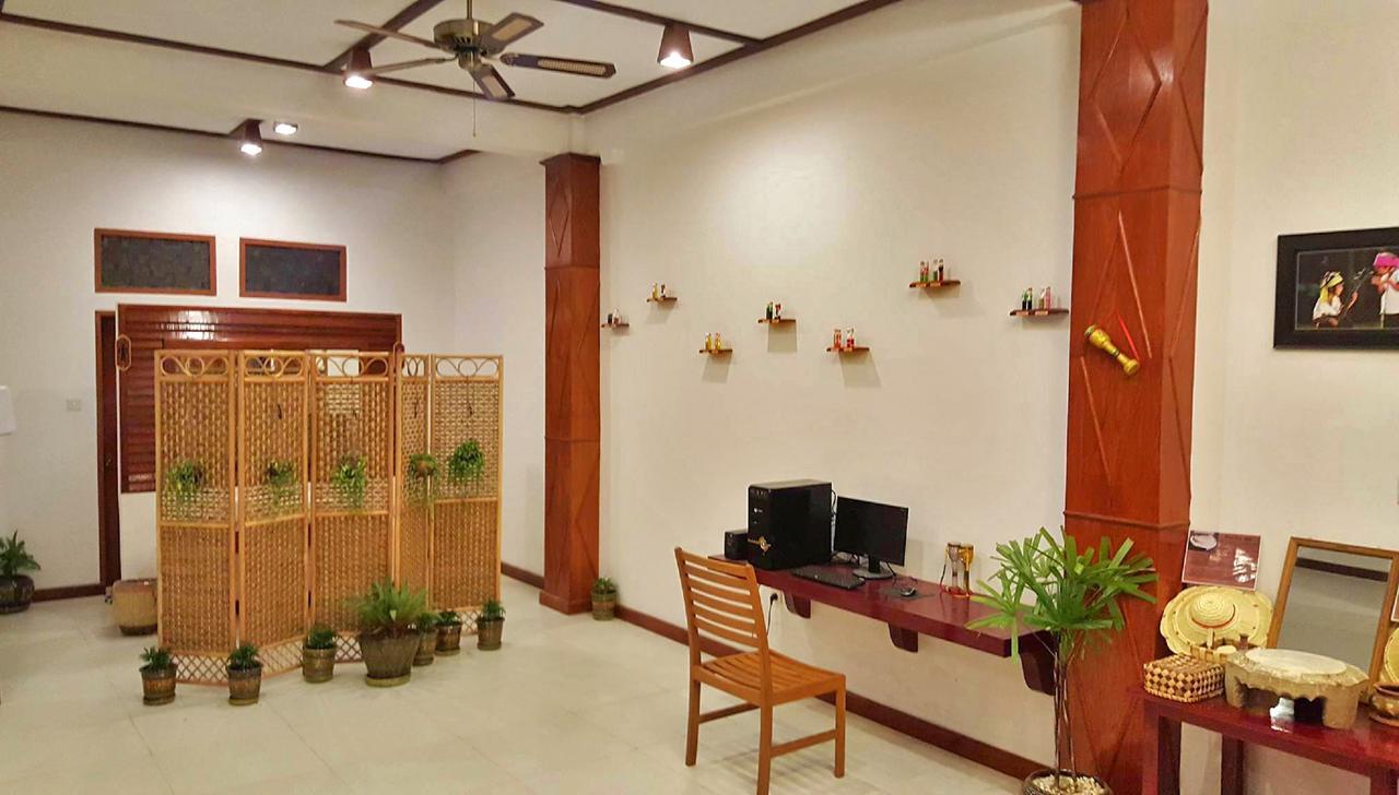 Hotel Maineli Nyaung Shwe Dış mekan fotoğraf